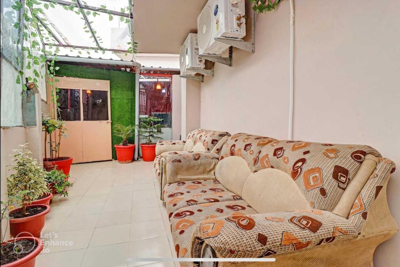 Hotel O Bottom Inn Dehradun Ngoại thất bức ảnh