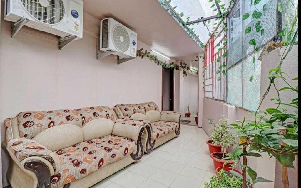 Hotel O Bottom Inn Dehradun Ngoại thất bức ảnh